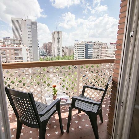 Elegant Retreat Business District Bernabeu Apartment Madrid Exterior foto