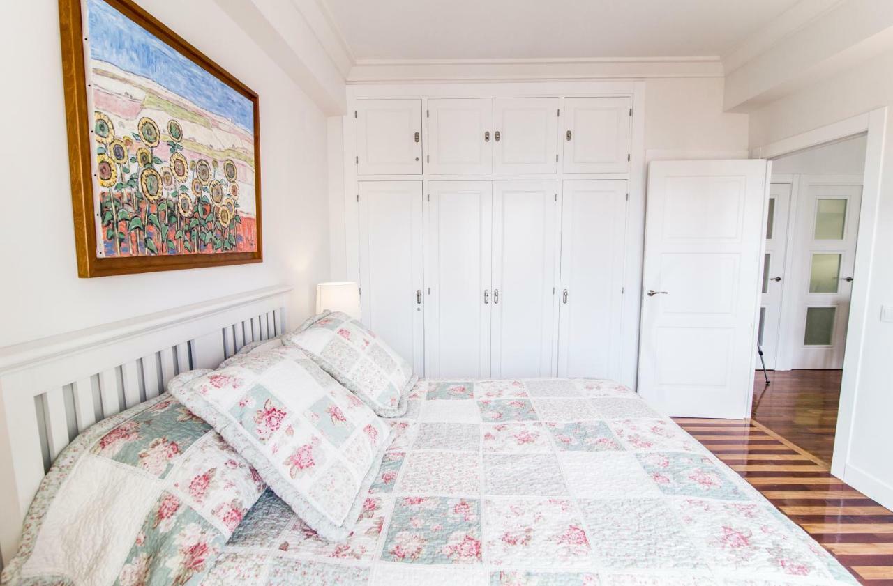 Elegant Retreat Business District Bernabeu Apartment Madrid Exterior foto